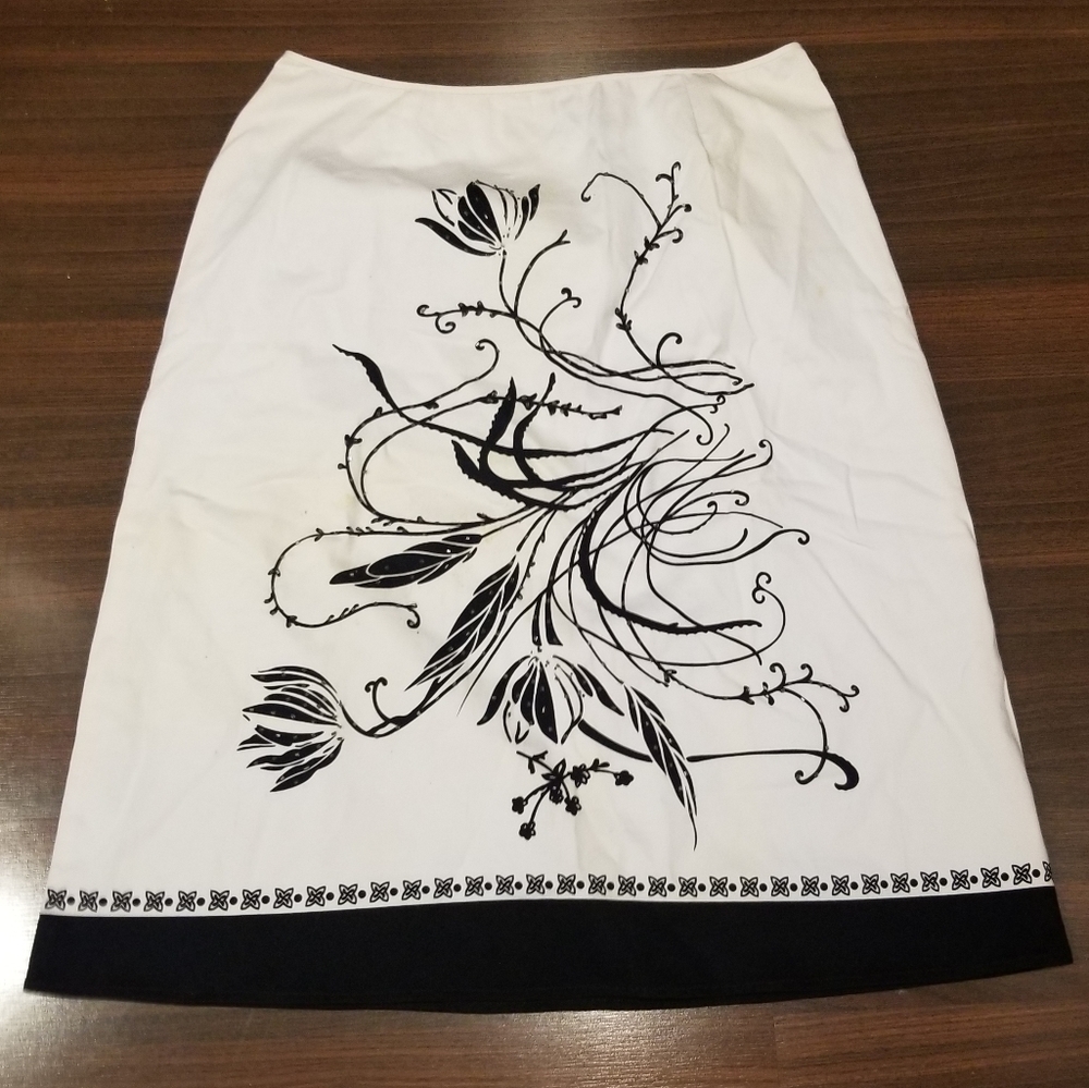 New York City Design Co Flower Print Midi Skirt Size 8